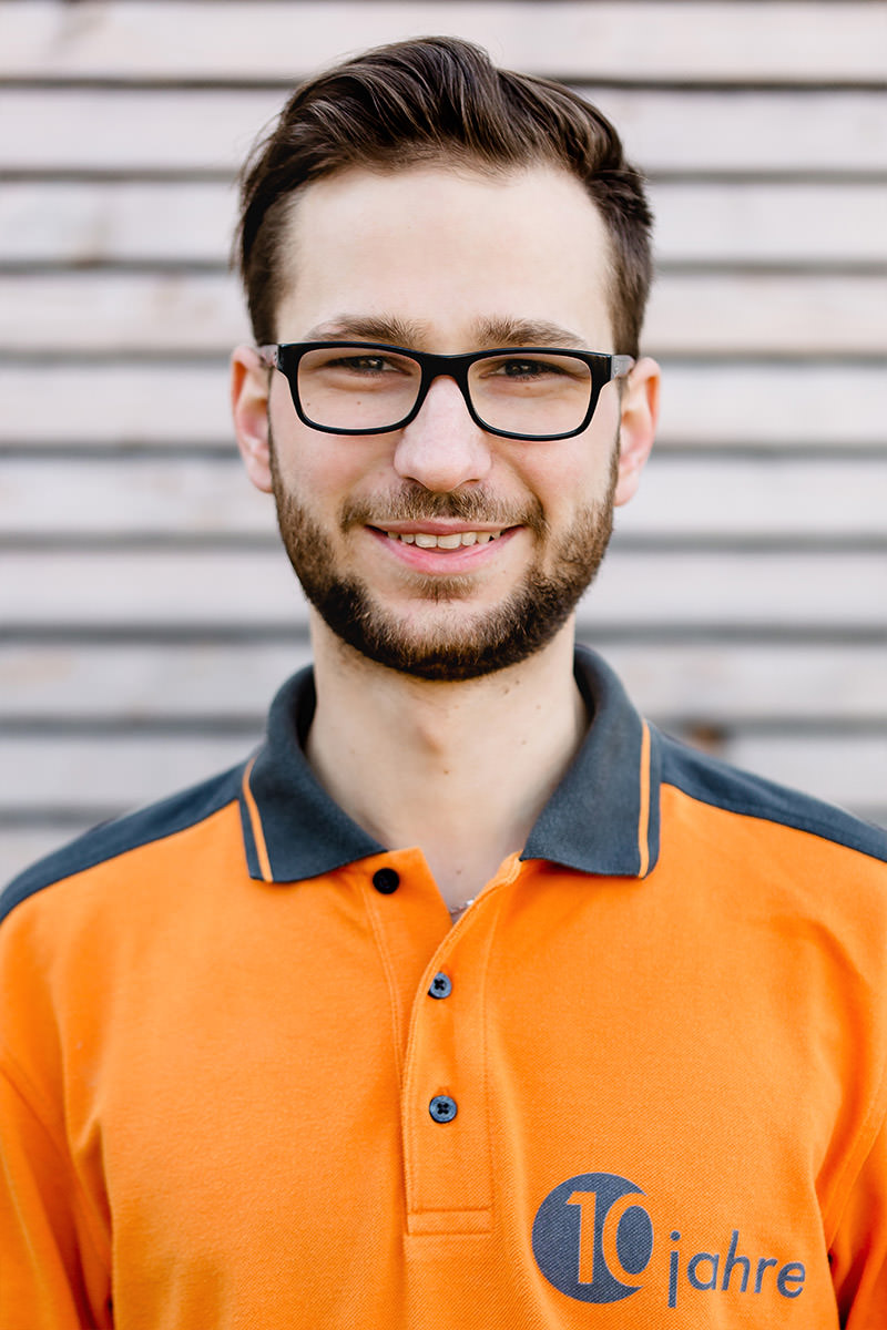 Ueber-Uns-Mitarbeiter-Portrait-2